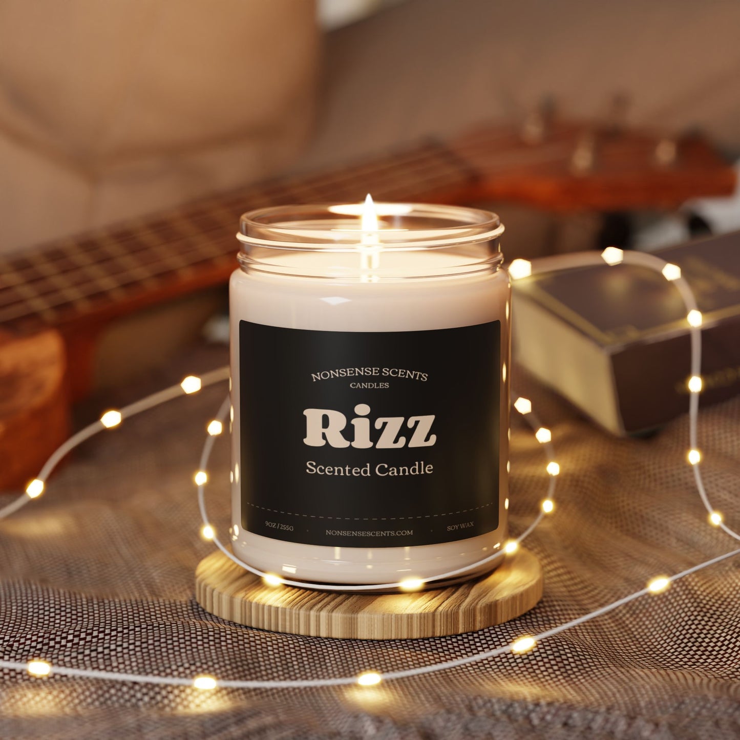 Vela perfumada Rizz: vela de regalo con un divertido chiste de granja de Nonsense Scents