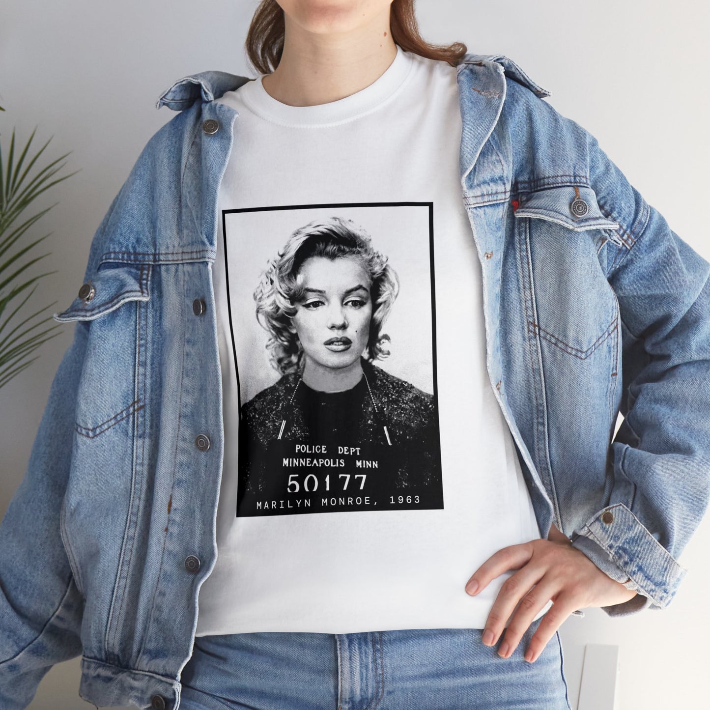 Camiseta con foto policial de Marilyn Monroe, actriz de 1963 