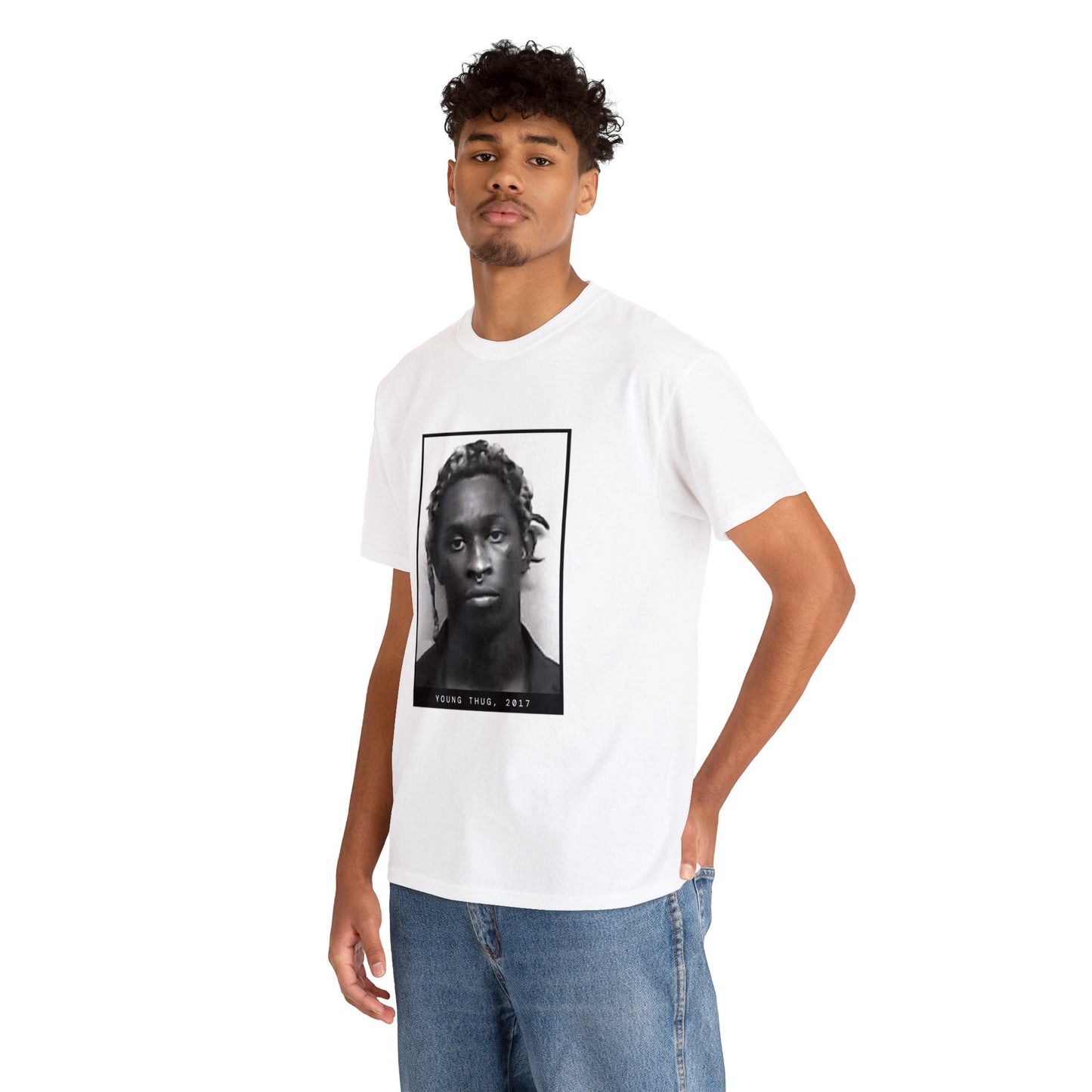 Camiseta con foto policial del rapero Young Thug, 2017