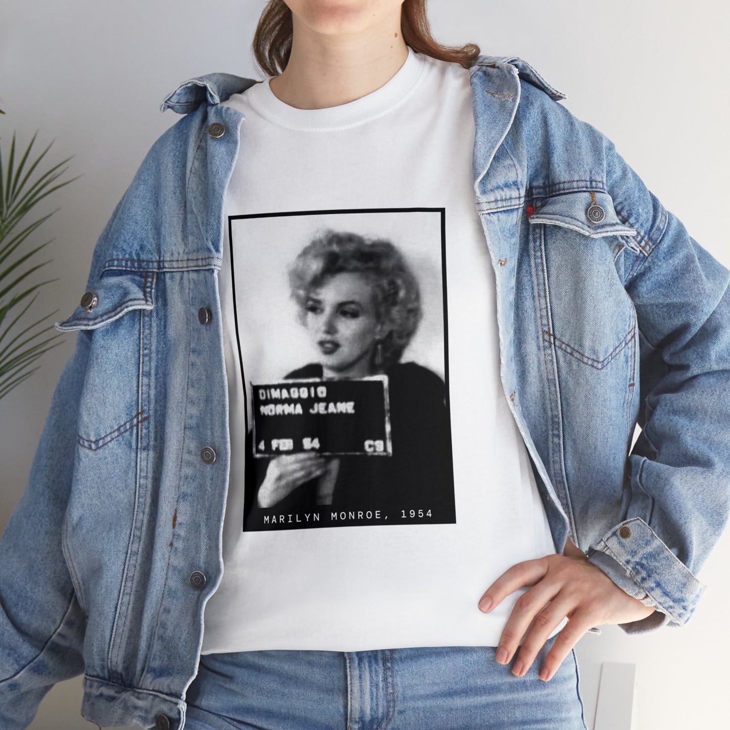 Camiseta con foto policial de Marilyn Monroe, actriz de 1954