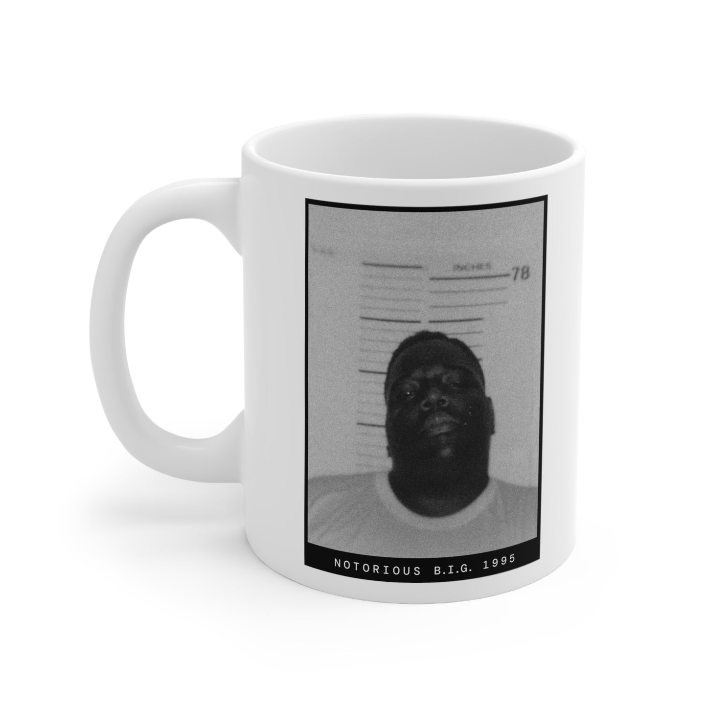 Taza con foto policial del rapero Notorious BIG de 1995